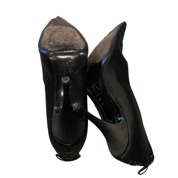 Vera Wang Authentic Lace Up Back Satin Pumps Pointed Toe Black Size 8 - Picture 4 of 9